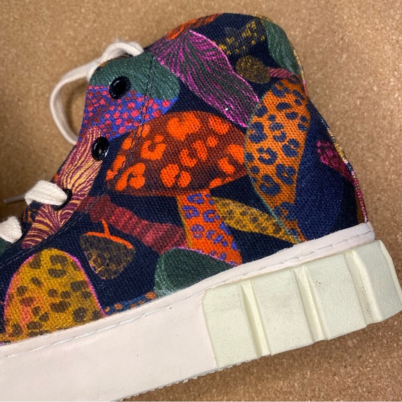 FARM Rio Leopard Mushroom Flatform High Top Sneaker Size 7 - Picture 6 of 16